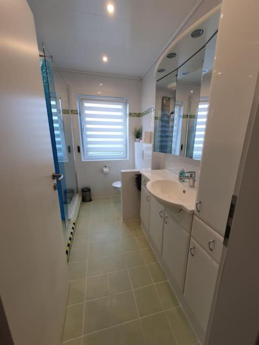 4****Sterne Ferienwohnung Mia Dtv Klassifizierung Блискастель Экстерьер фото